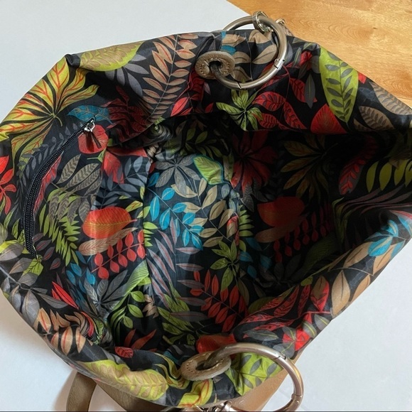 espe Vegan Leather Large Crossbody Satchel, Hobo Bag, Botanical Interior. - Picture 13 of 16